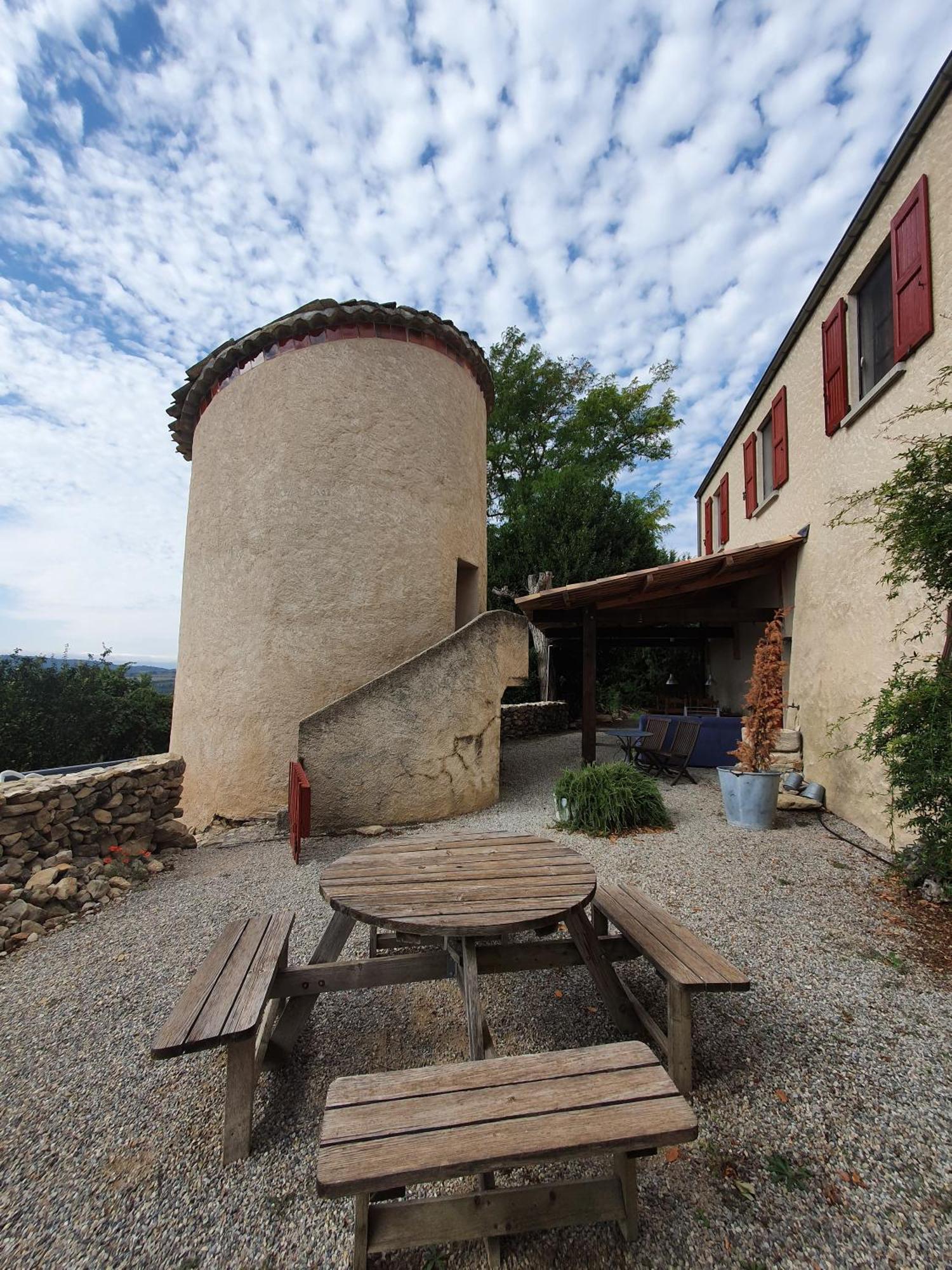 LA PETITE GRANDE Le Serre Lurs Exterior foto